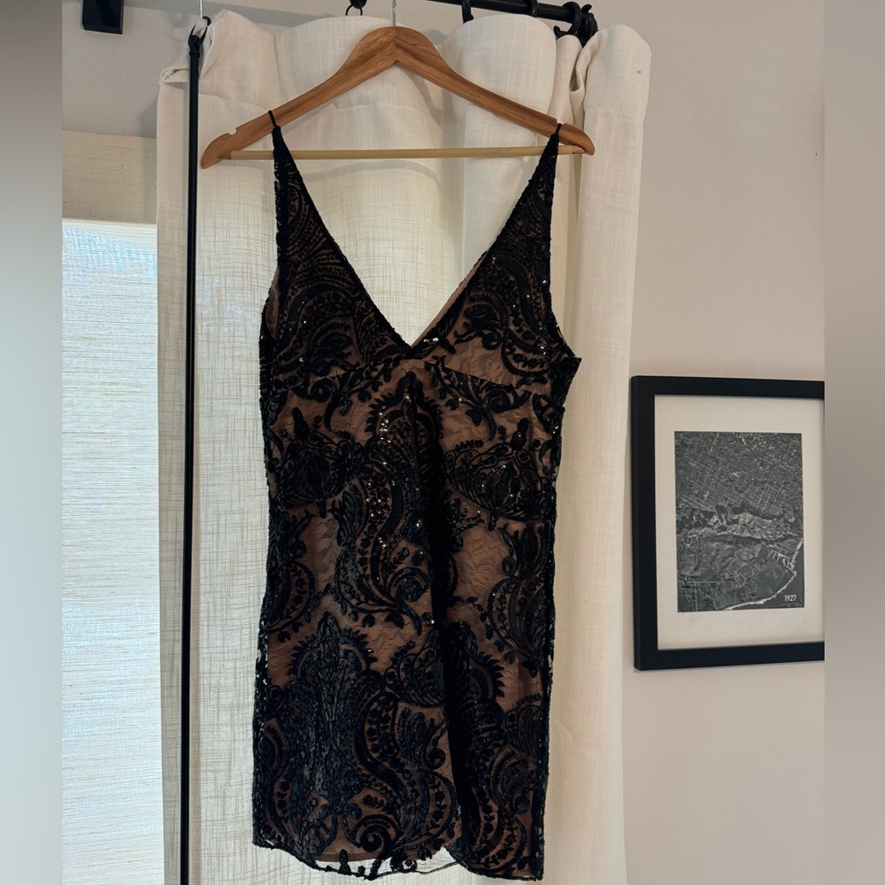 Free People Sequin + Lace Dress ▪️▫️